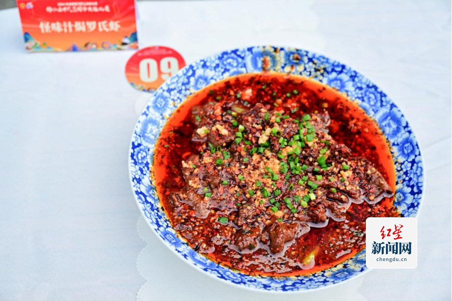 提高烹饪技艺水平 促进美食之都建设——2024年锦江区中式烹调师技能比赛举行(图5)