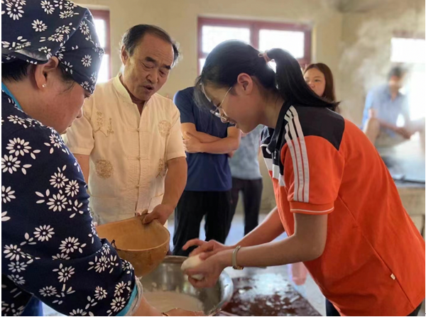 双塔食品：传承百年工艺 从小作坊到上市企业(图1)