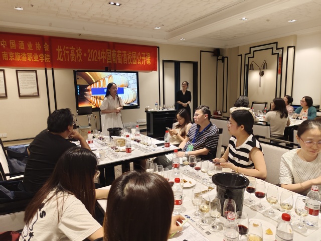 萍乡芦溪县开展2024年集中用餐单位食品安全培训(图1)