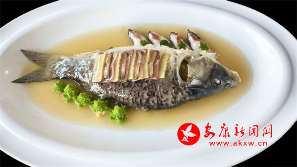 我市在陕南淡水鱼餐饮烹饪技能大赛中获得优异成绩 - 安康新闻网(图2)