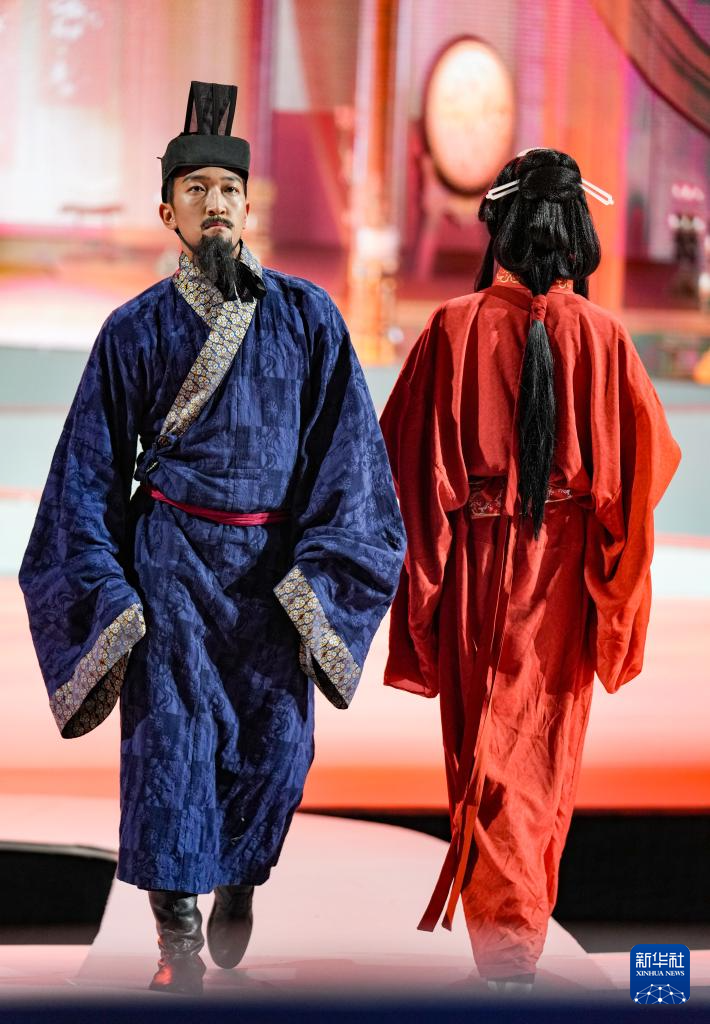文化中国行丨西藏拉萨：华服同秀 衣脉相承(图3)