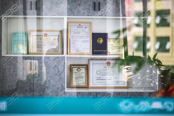 2024牙齿矫正价格表(金属隐形)各地戴牙套一般要花多少钱？(图6)