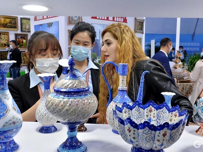 大量外国游客春节来我国打着旅游的“幌子”实则是为这样东西(图7)