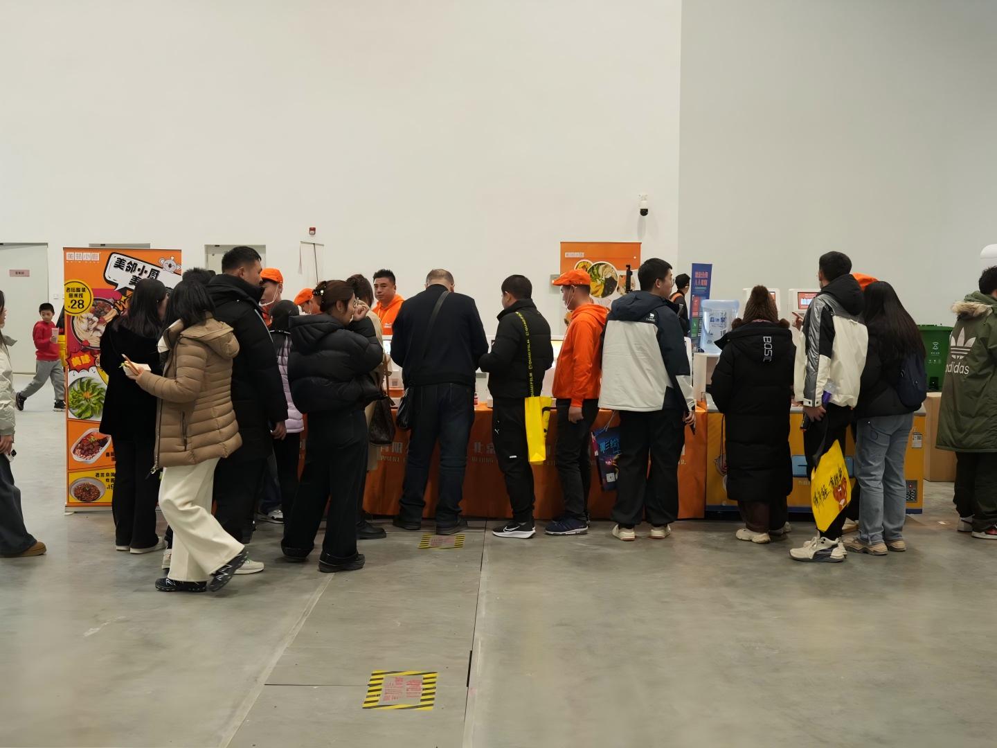 AI美食大放异彩美邻小厨一平米智慧餐厅成为36届雅森展靓丽风景线(图2)