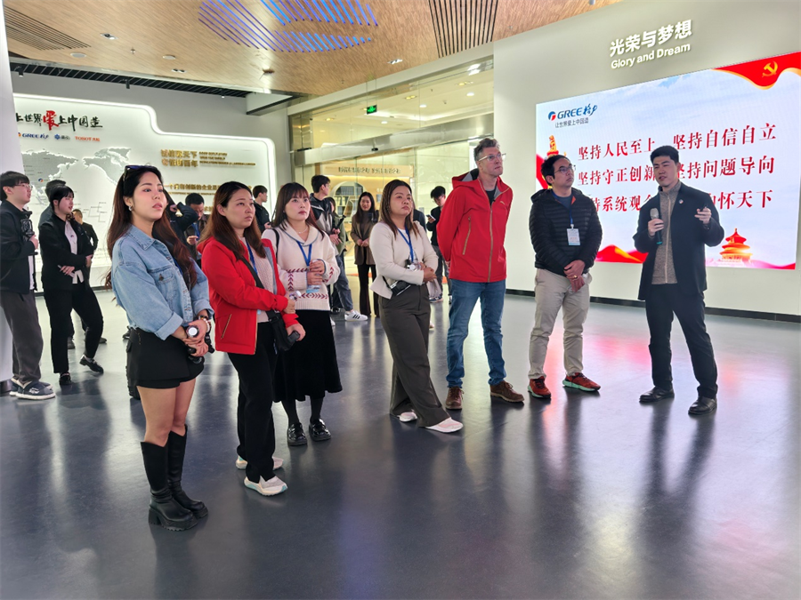【2024打卡中国】外国网红博主在珠海的“追遗逐新”之旅(图4)