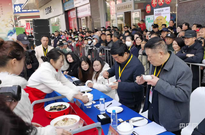 安陆“太白宴”惊艳亮相中华美食荟(图2)
