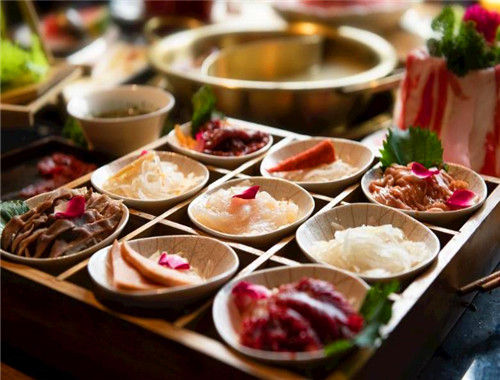 中华饮食文化的秘密：康师傅的传承与创新之路！(图1)