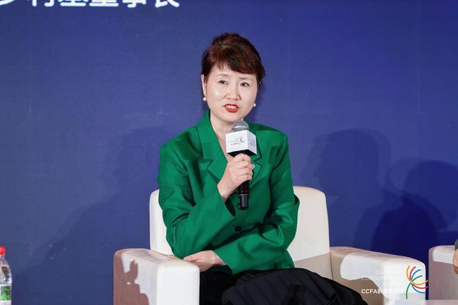 DQ跨界“乙女游戏”、乡村基拒绝借钱扩张⋯⋯连锁餐饮如何对抗“利润变薄”？(图4)