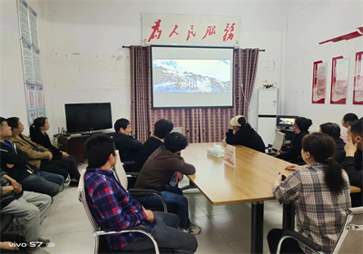中消协点名新能源汽车行业：定金退款争议频发(图1)
