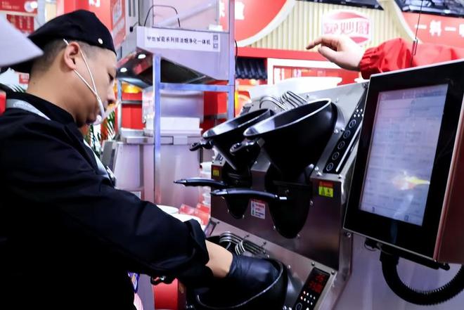 智能“食”代启航：炒菜机器人技术赋能中餐全球化提速(图1)