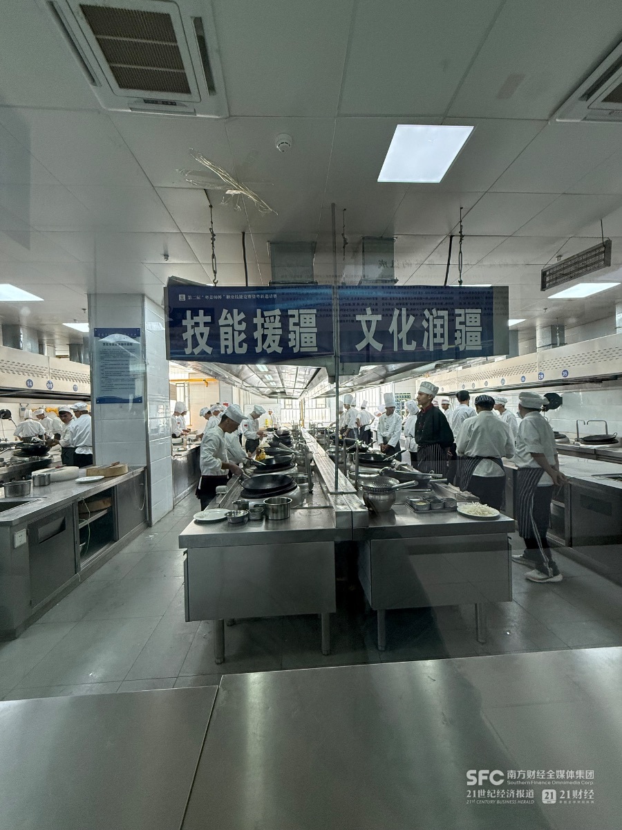 广东“造血”喀什“焕新”：南疆明珠“粤”来越好(图6)