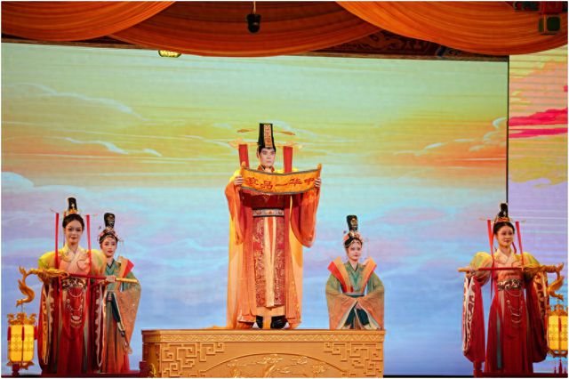 美食体验剧《中华一品宴》北京首演 开启 “情境美食” 新体验(图1)