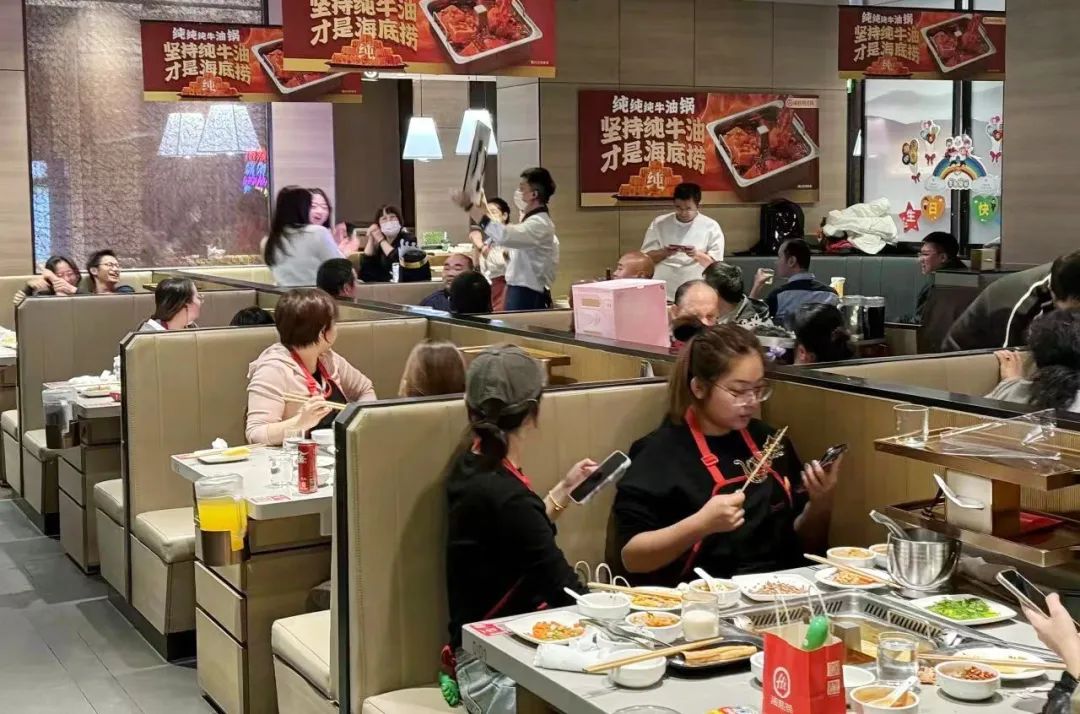 800亿海底捞猛开烤肉铺(图2)