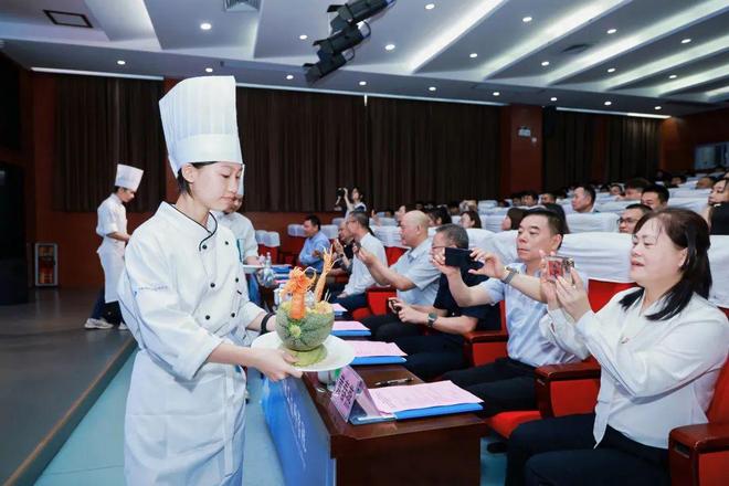 粤味匠心守艺康养赋能焕新——这场盛会亮点纷呈！(图9)