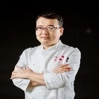 全国教育系统先进集体——广元职高旅游服务部(图3)