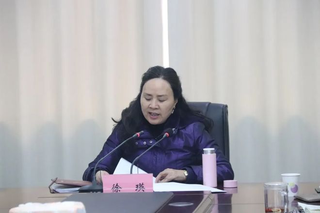 徐瑛多次接受私营企业主安排的宴请其中4次由私营企业主自带食材和厨师到家中为其烹饪菜肴(图1)