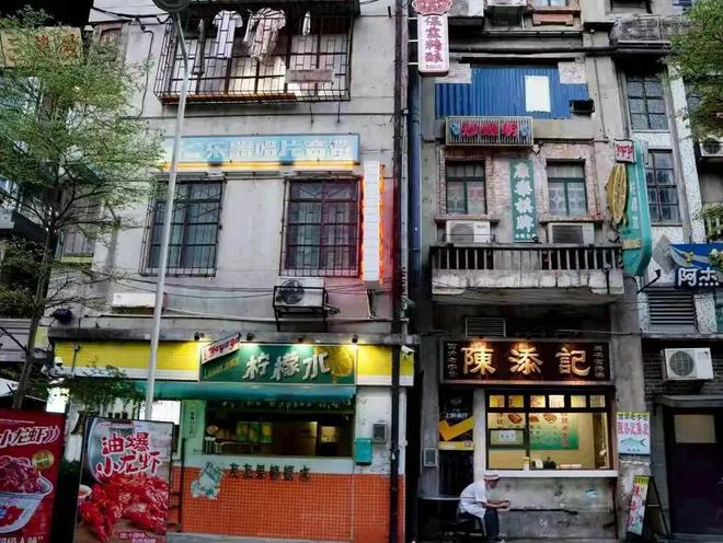 2025餐饮再无“大网红”(图1)