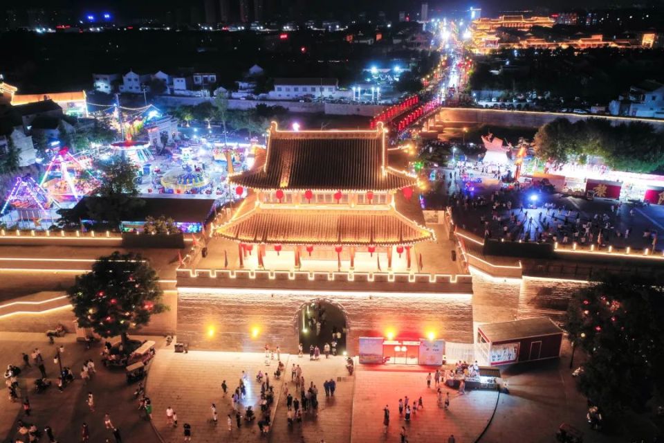 网友热议“端午经济”持续升温 传统节日玩出新花样(图1)