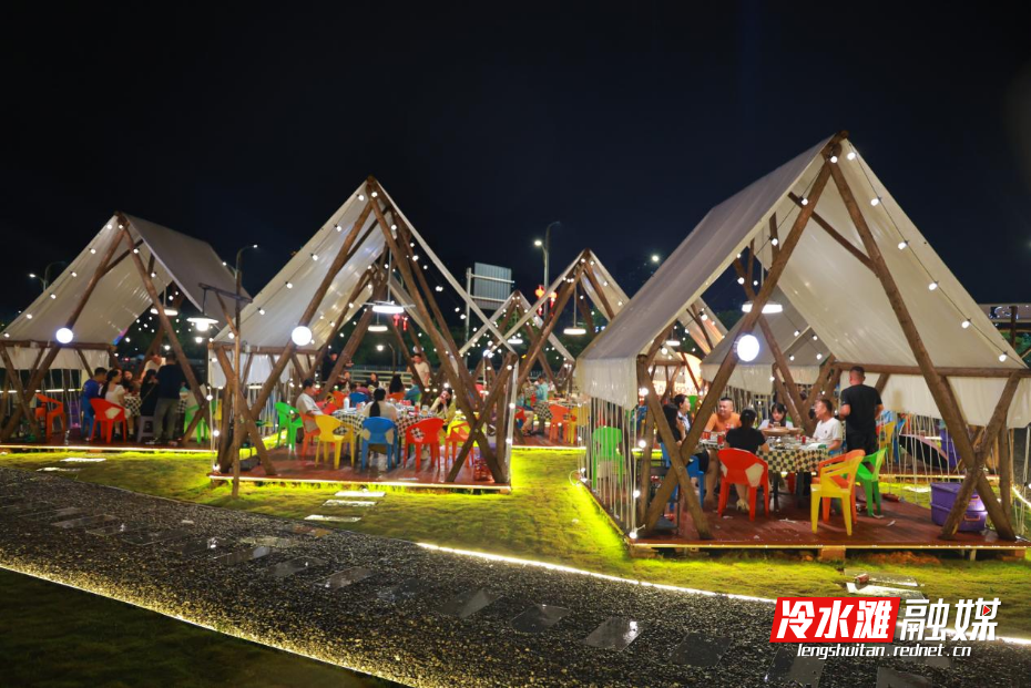 永州冷水滩：新“夜”态点燃消费新活力(图5)