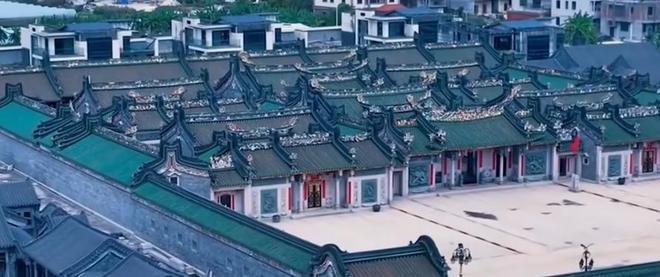 汕头违建豪宅“英之园”：耗资上亿元半天夷为平地拆除视频曝光(图7)