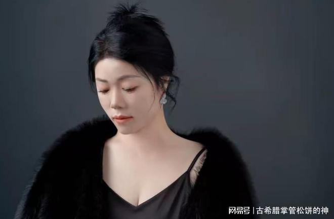 网红女歌手段煜去世年仅48岁死因曝光经常哭着唱情歌！(图1)
