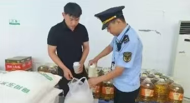 ″双检”互动筑防线 校园食品保安全(图1)