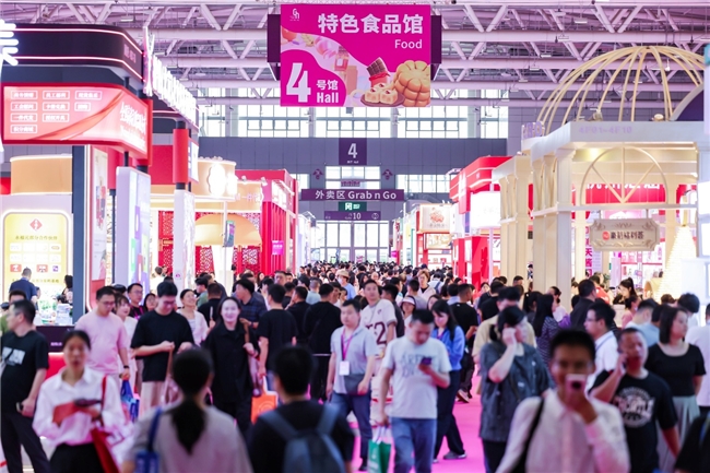 从粮油到网红零食从进口精品到非遗手作：深圳礼品展打造2025年食品福利一站式采购平台(图2)