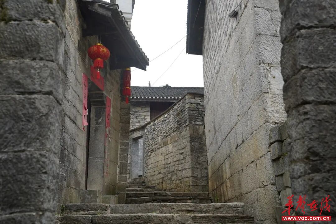 不再远水救近火村头就有消防站！湖南消防破解农村难题(图1)