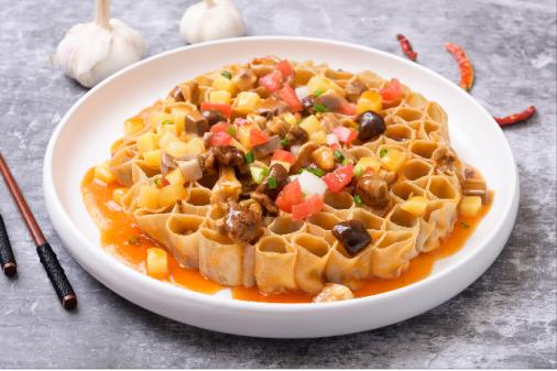 人均百元被嫌贵、预制菜标签甩不掉罗永浩让61亿餐饮巨头破防了(图1)