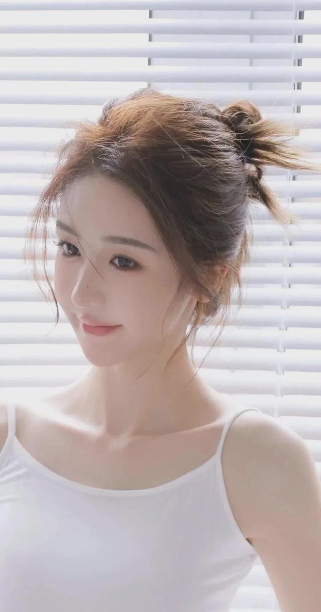 九色少妇丨PORNY丨蝌蚪(图1)